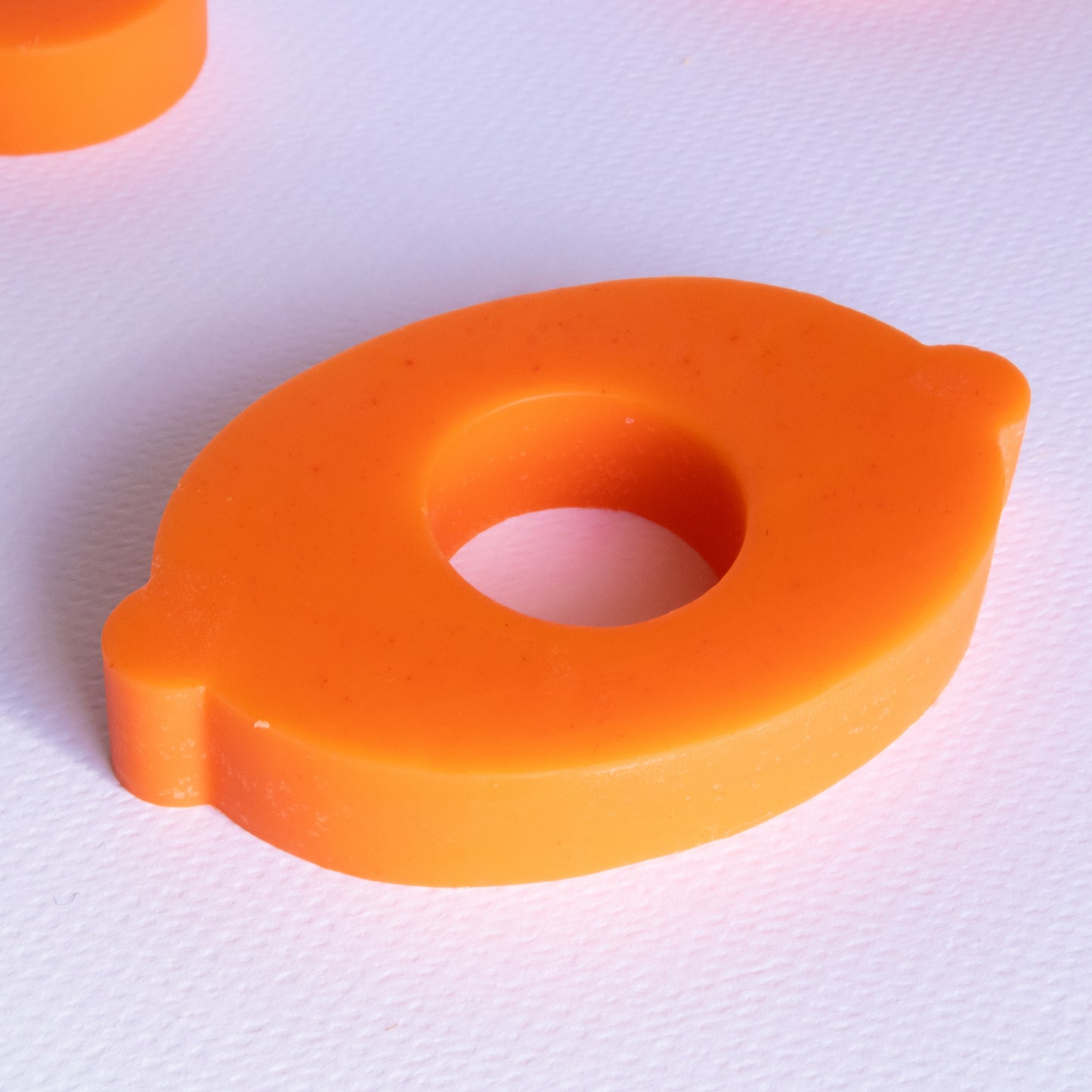 Candle #008 · Naranja