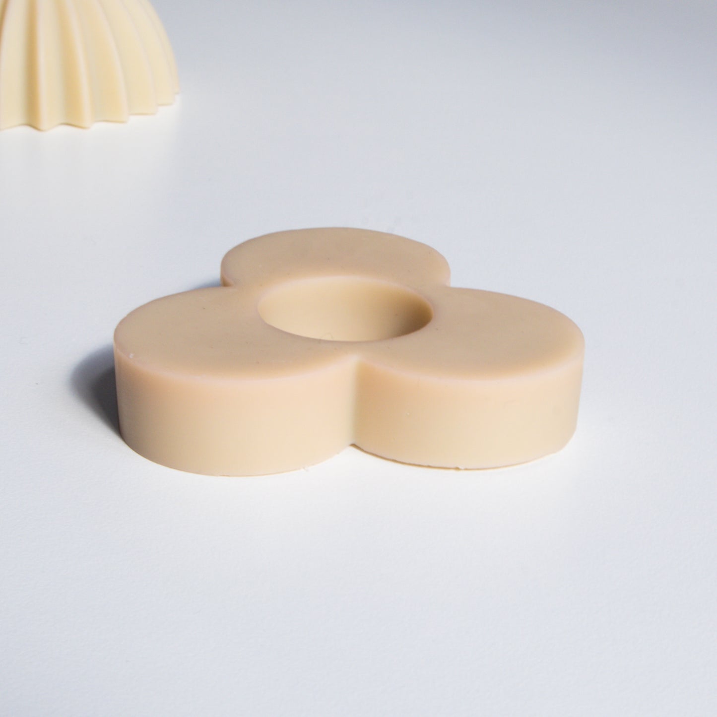 Candle #005 · Beige