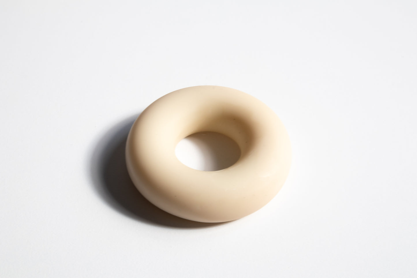 Candle #009 · Beige