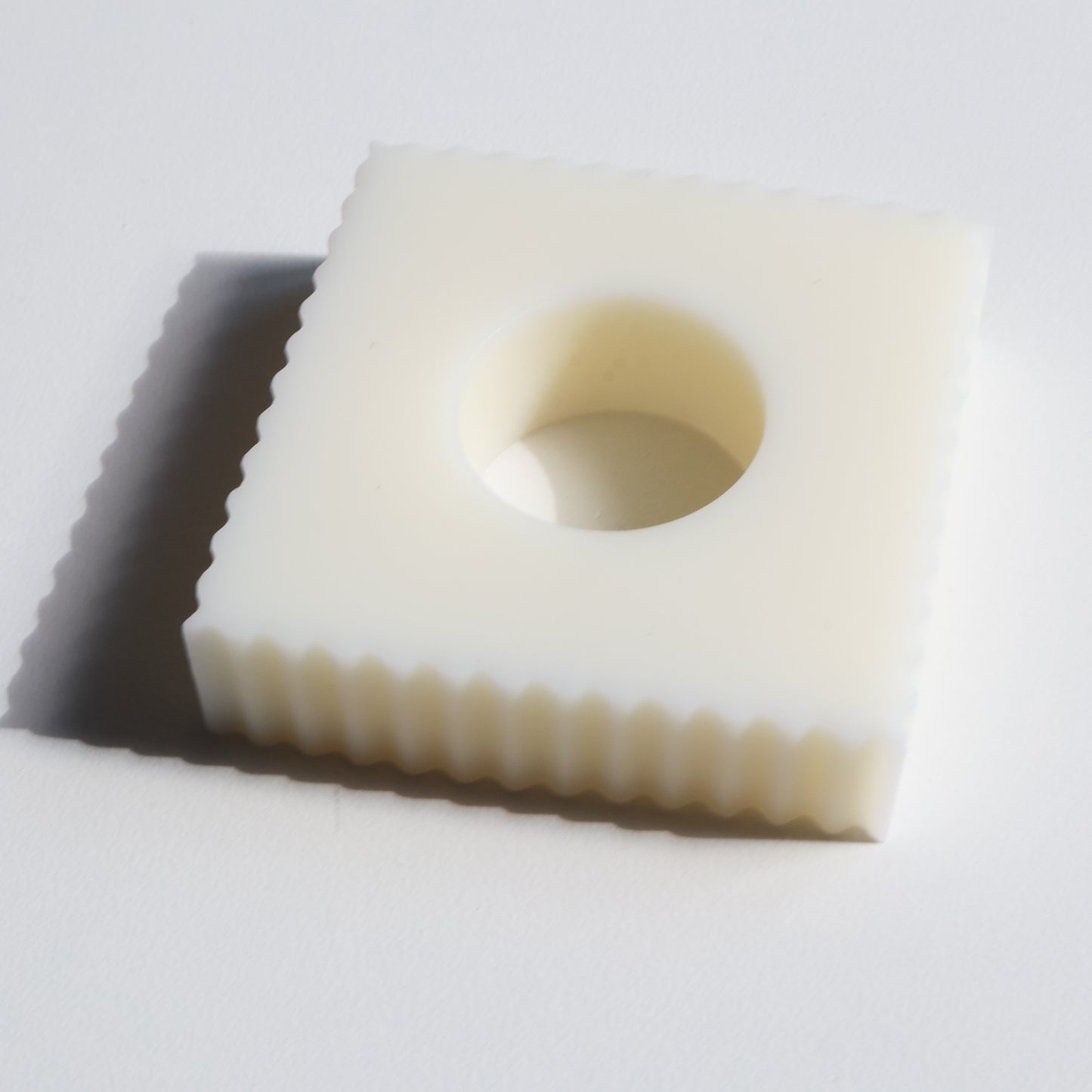 Candle #010 · Blanco